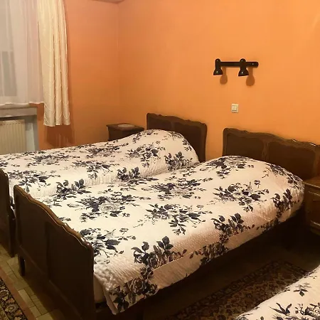 Direndall Hotel *