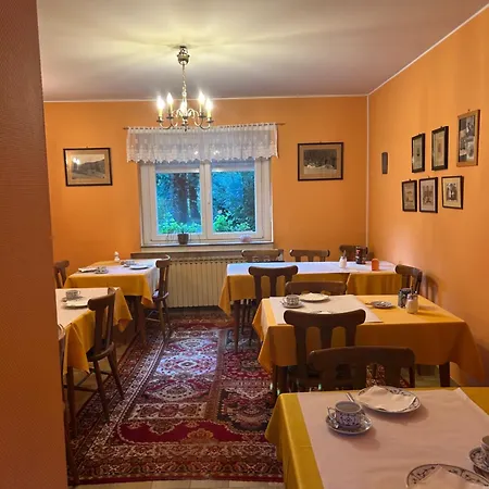 Hotel Direndall