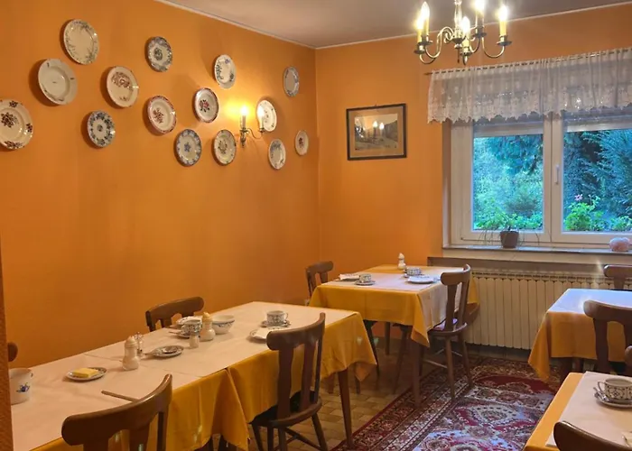 Direndall Szálloda *